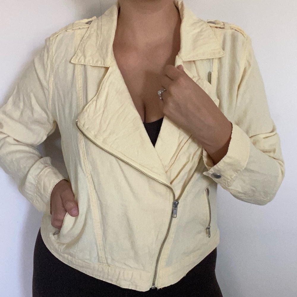 Maurices Butter Yellow Linen Blend Moto Jacket